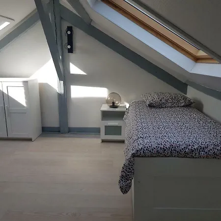 Les Echapees Belles * Étretat