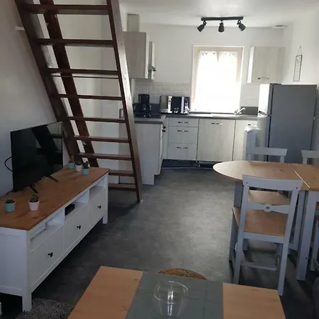 Les Echapees Belles *