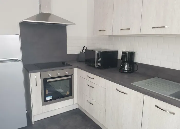 Апартаменты Les Echapees Belles *